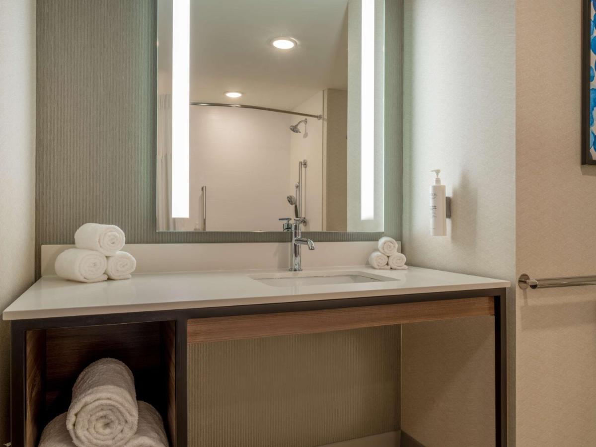 Hilton Garden Inn Jeffersonville, In Zewnętrze zdjęcie